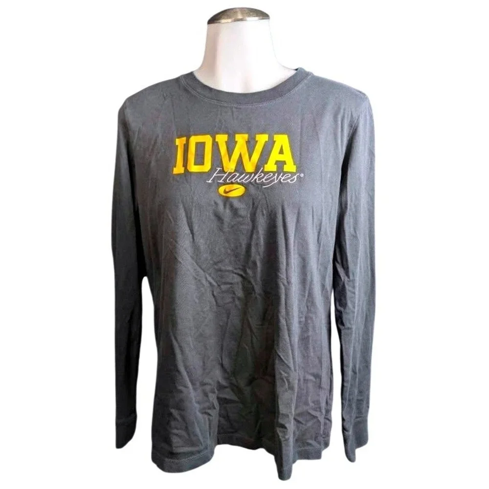 The Nike Tee~Iowa Hawkeyes~Long Sleeve Shirt~Size Large‎ ~ Gray Graphic Tee NCAA